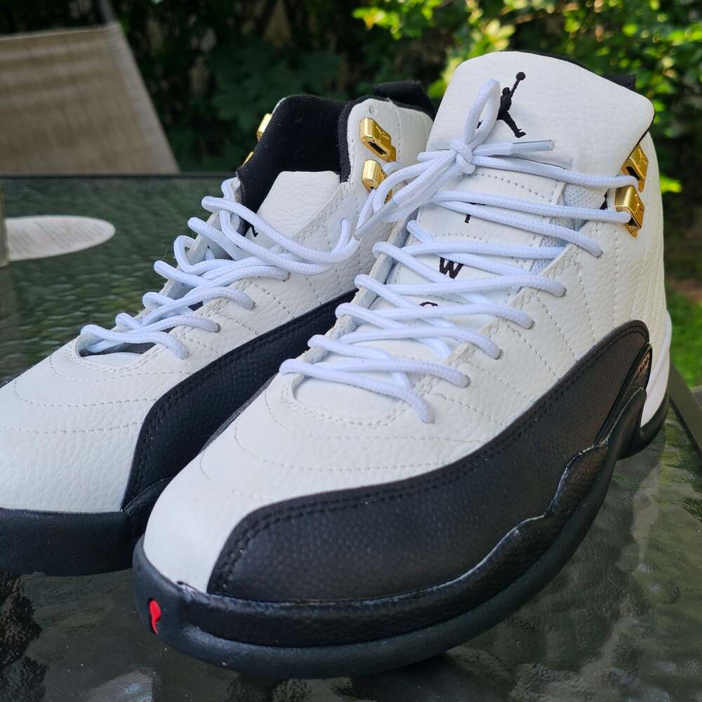Nike Air Jordan 12 Retro Royalty Taxi White Black Gold 130690-101 Men's Size 7